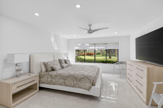 Building Photo - 15322 Strathearn Dr