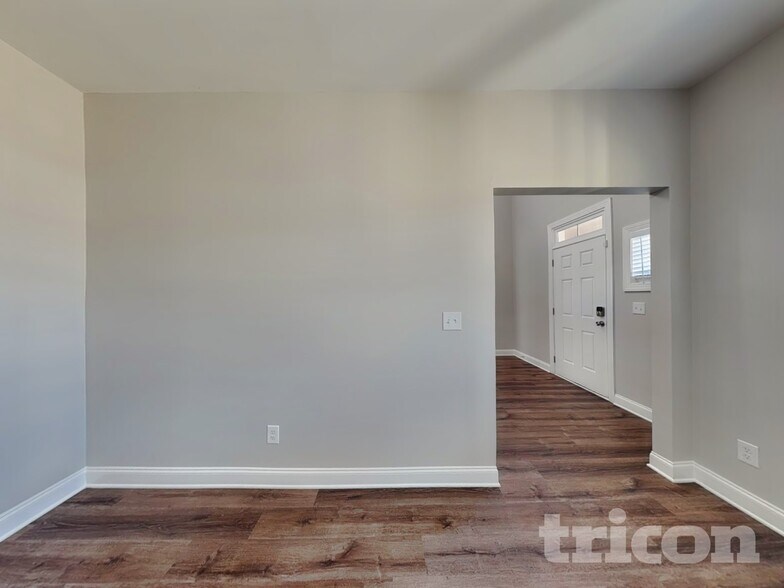 Building Photo - 9112 Ashton Glen Dr