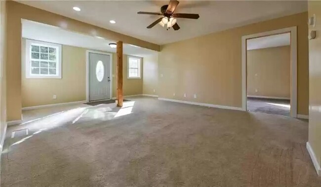 Building Photo - 3 Bedrooms, 1 Bathroom Single Family Home ...