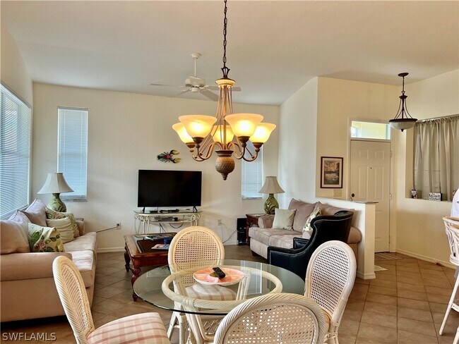 Building Photo - 3181 Matecumbe Key Rd