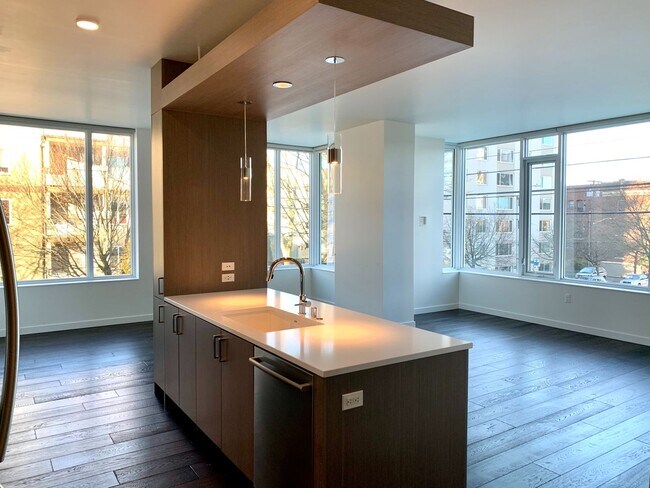 Building Photo - Luma Condominiums ~ First Hill/Capitol Hill