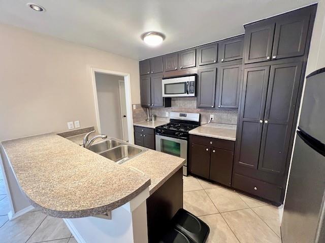 Building Photo - 8006 Pinedale Cove