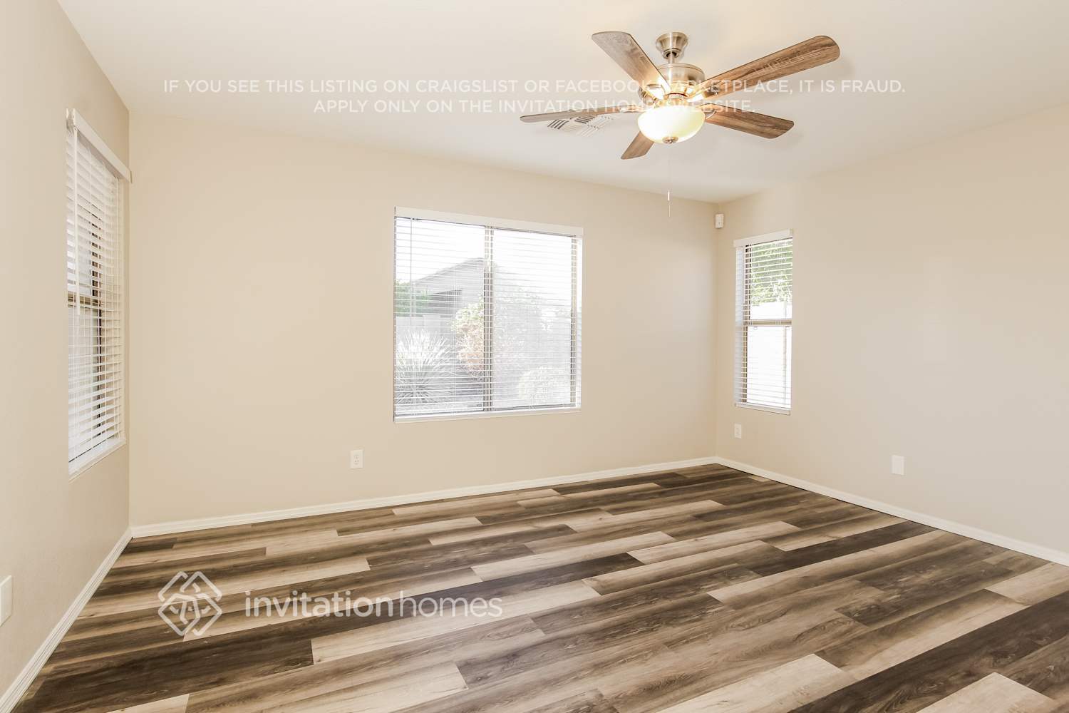 Building Photo - 16215 Los Coyotes St