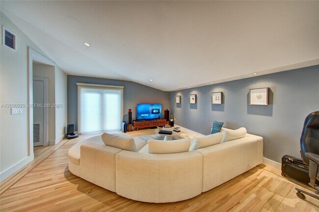 Building Photo - 3508 Crystal View Ct