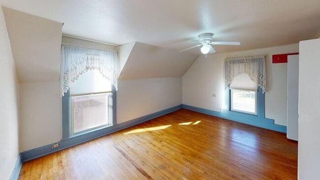 Building Photo - 311 N 12th St