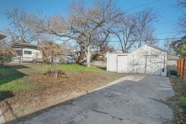 Building Photo - Charming 3-Bedroom Home for Rent in Jeffer...