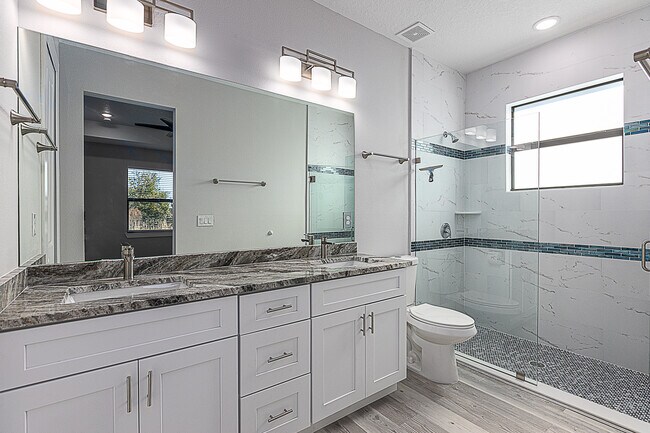 Master Bathroom - 26374 Explorer Rd