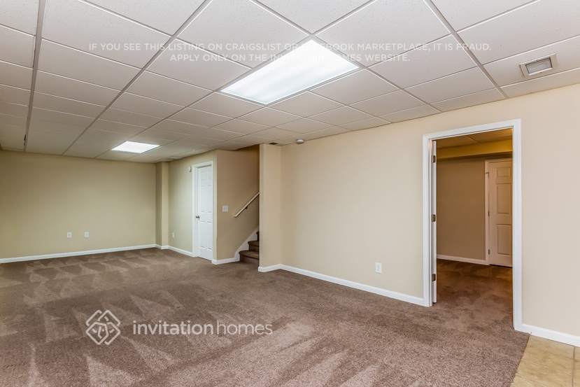 Building Photo - 347 Laurel Glen Crossing