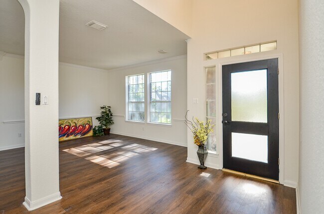 Building Photo - 18106 Rileybrook Cir