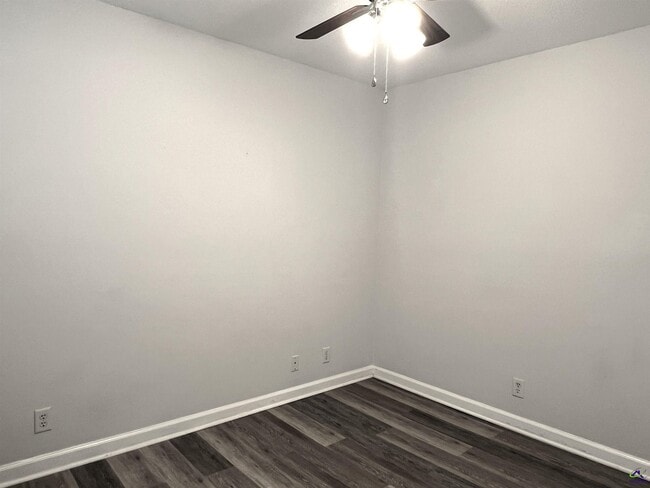 Building Photo - 1149 Runnymede Ln