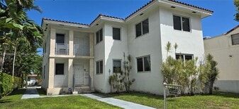 Building Photo - 3915 Ponce de Leon Blvd