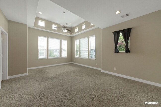 Building Photo - Stylish 3BR gated Townhome in Houston