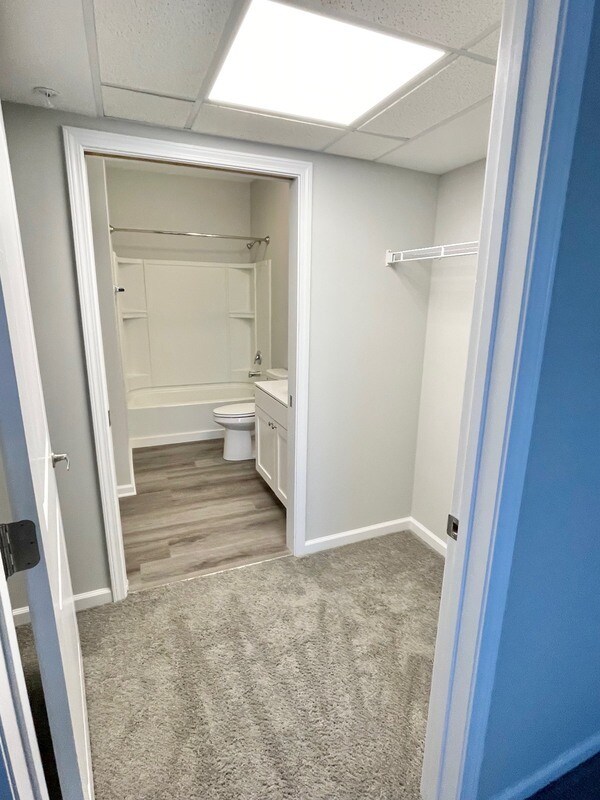 Building Photo - 301 N Madison St