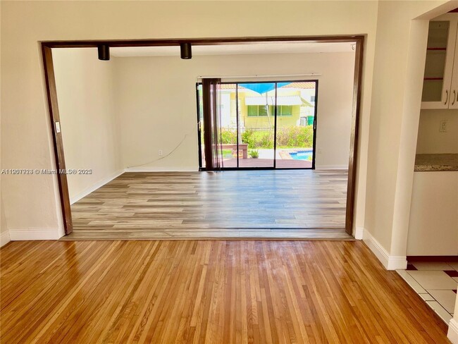 Building Photo - 8431 SW 28th St