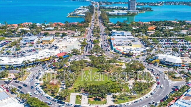 Building Photo - 771 John Ringling Blvd