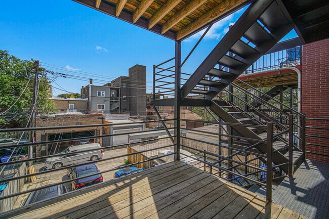 Building Photo - 1319 N Campbell Ave