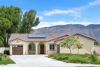 Building Photo - 475 Camellia Way