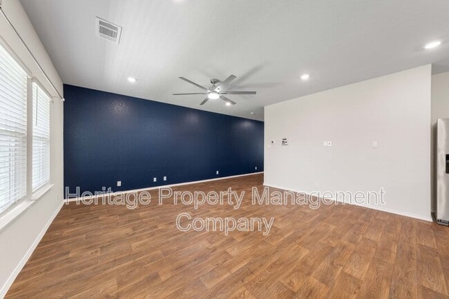 Building Photo - 1327 Brown Pelican Wy