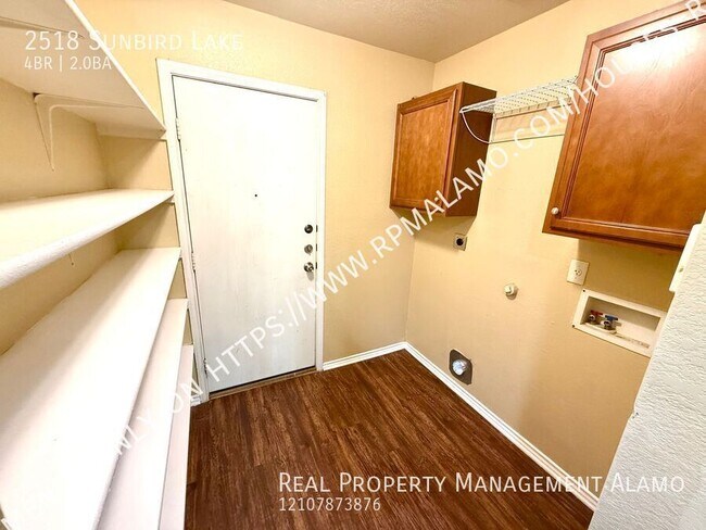 Building Photo - 2518 Sunbird Lk