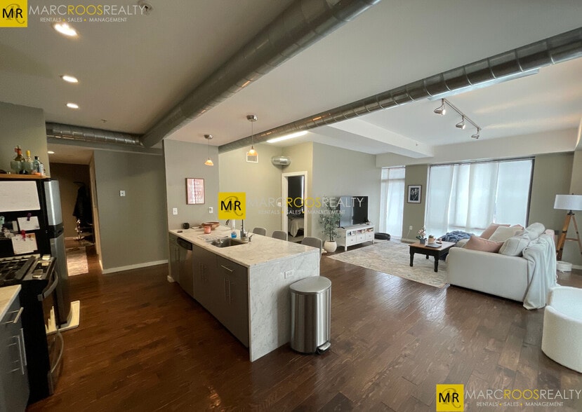 Building Photo - 255 Northampton St