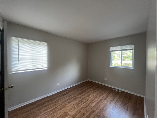Building Photo - 22223 Navaho Ave