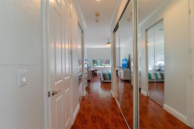 Building Photo - 2675 Clipper Cir