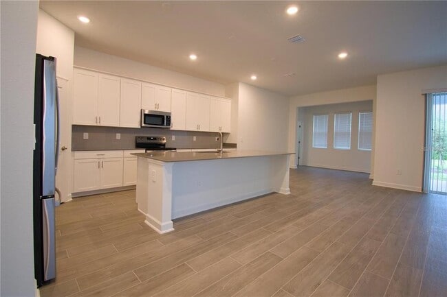 Building Photo - 10830 History Ave