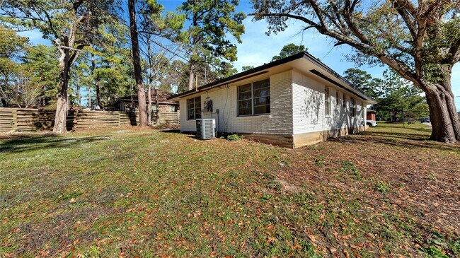 Building Photo - 2220 Ave O