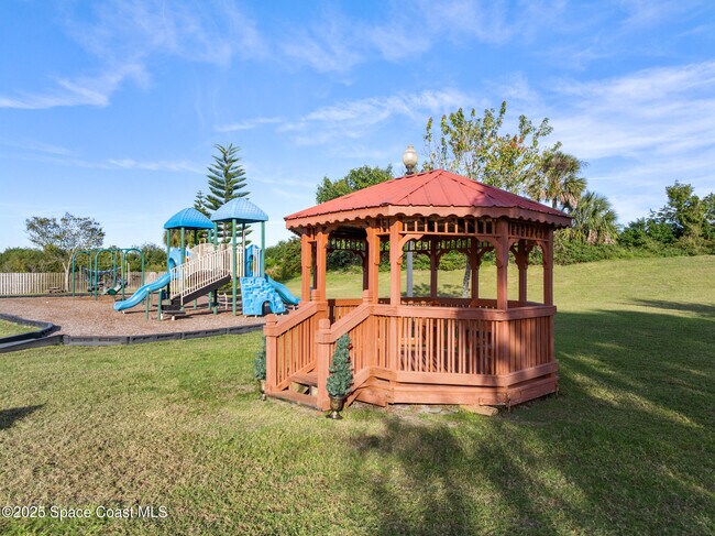 Building Photo - 1017 Homewood Ave