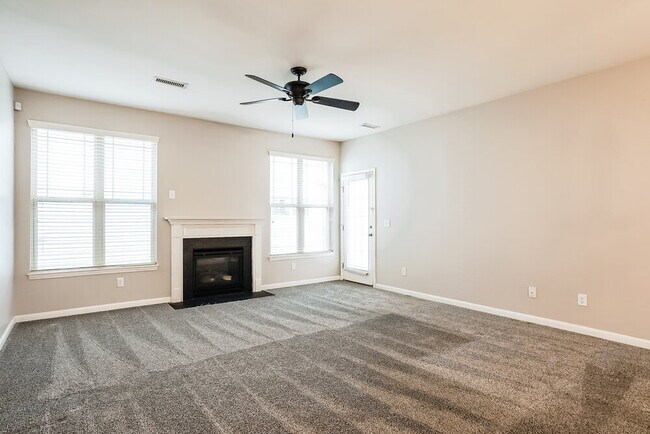 Building Photo - 35 Wensley Ct