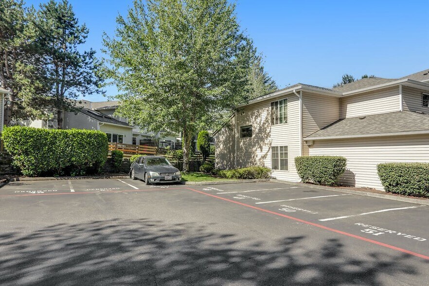 Building Photo - 2001 120th Pl SE