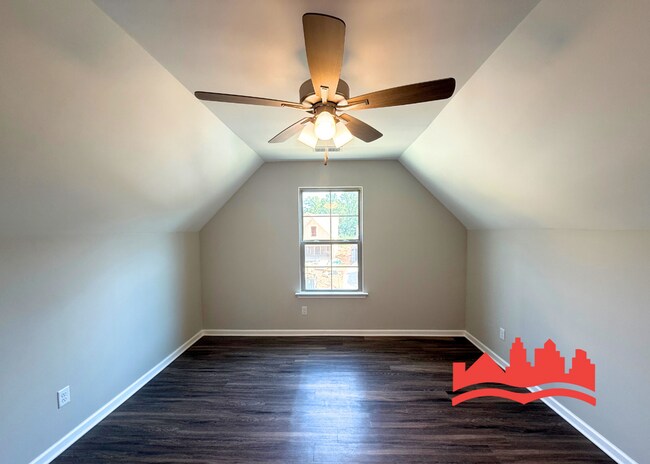 Building Photo - Dec Special - December rent free and half off January rent. New Build in Oakland, TN!