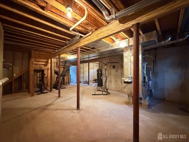Building Photo - 87 Timberhill Dr