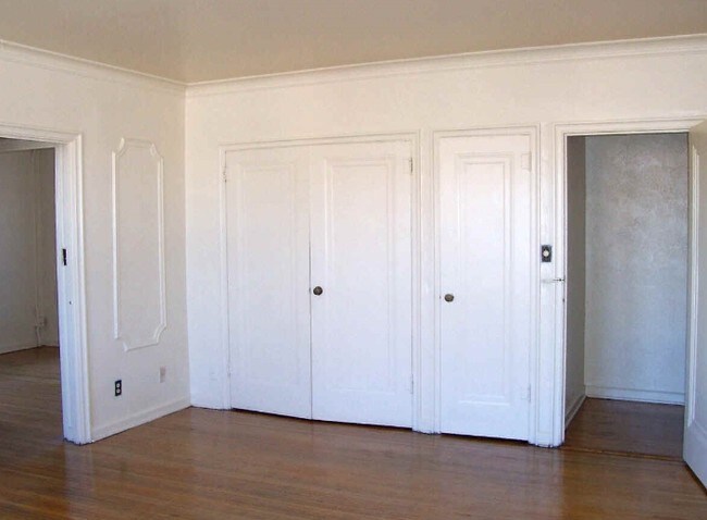 Living Area - The Rotherwood Apartments