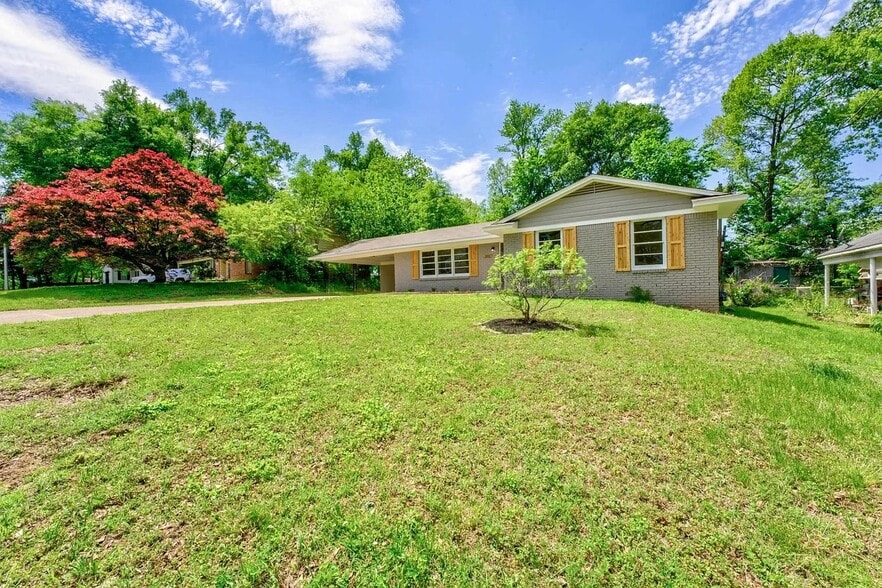 Building Photo - 3061 McGee Cv