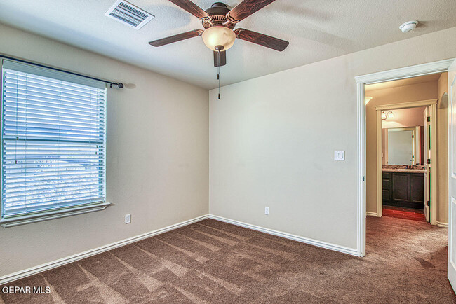 Building Photo - 7349 Autumn Sage Dr