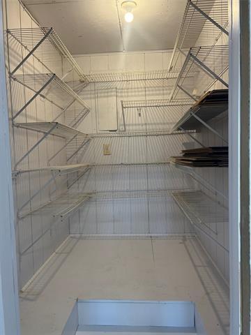 Building Photo - 554 Yacht Club Dr