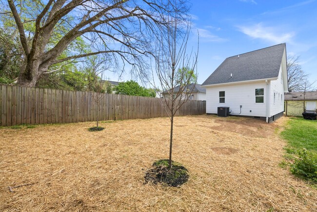 Building Photo - 428 Hadleys Bend Blvd