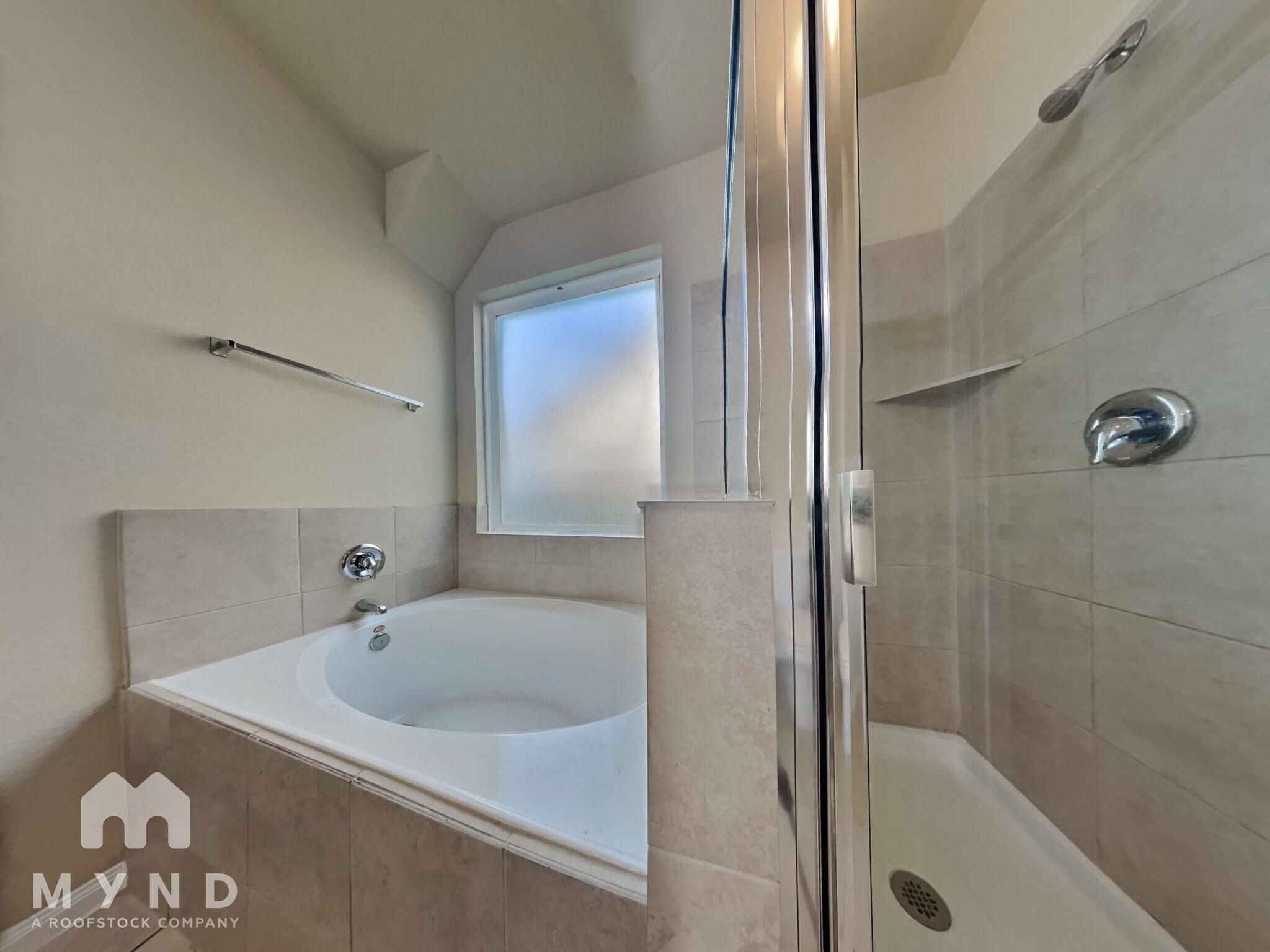 Building Photo - 24819 Alberti Sonata Dr