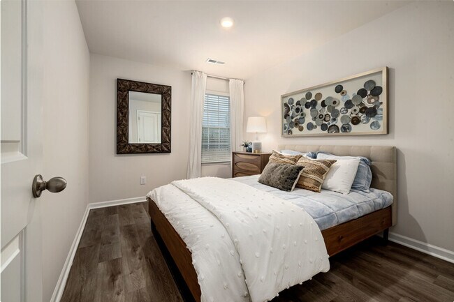 Building Photo - 3705 Lori Ln