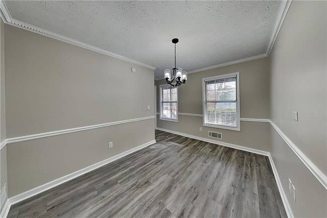 Building Photo - 385 Roswell Farms Rd