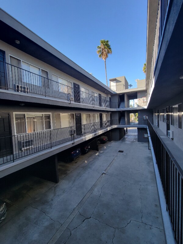 Building Photo - 6536 La Mirada Ave