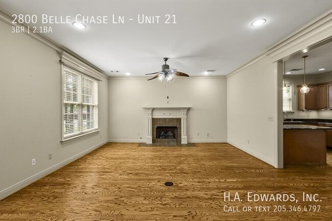 Building Photo - 2800 Belle Chase Ln