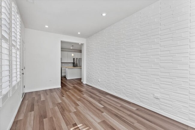 Building Photo - 2824 Briargate Dr