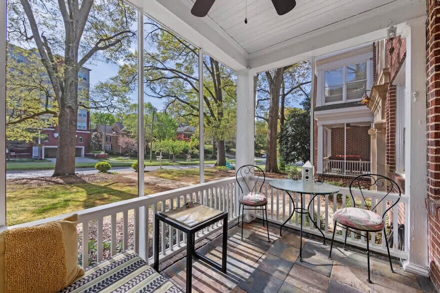 Building Photo - 500 Queens Rd