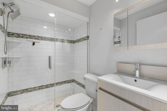 Building Photo - 1341 S 20th St