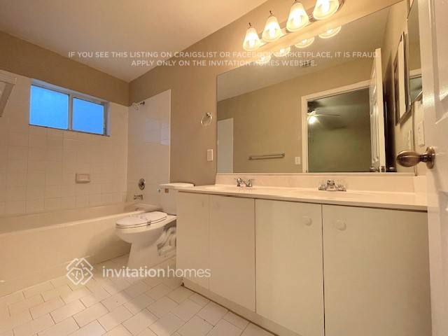 Building Photo - 9621 SW 164th Ct
