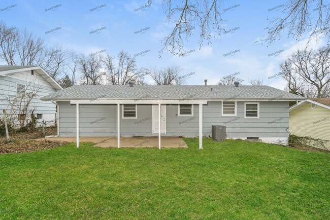 Building Photo - 1014 Renshaw Dr