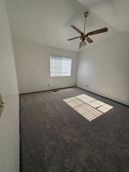 Building Photo - 2553 Alexia Way