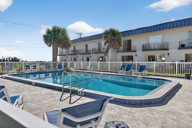 Building Photo - 2750 Ocean Shore Blvd